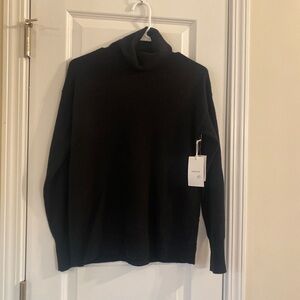 100% cashmere turtleneck sweater. very soft. New with tags . NWT. Nordstrom.XXS.